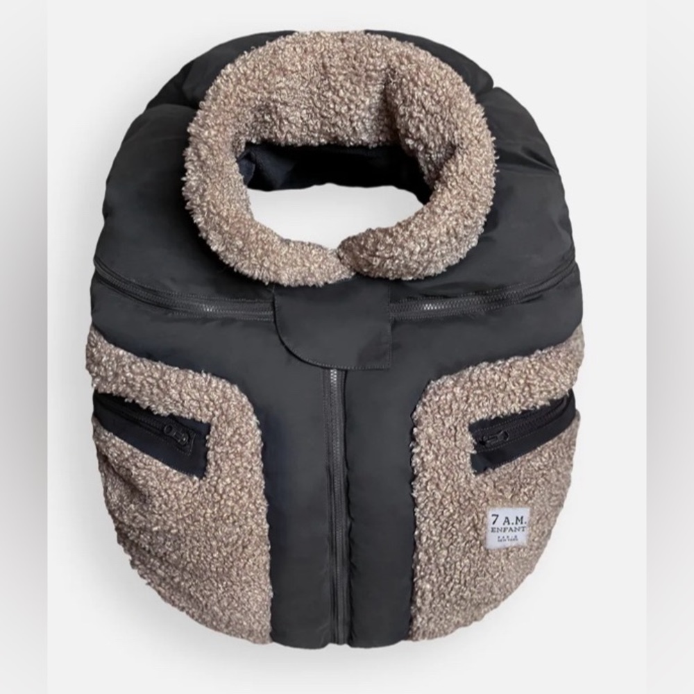 7AM enfant CAR SEAT COCOON - TEDDY APPLIQUÉ

Color:
Oatmeal Smokey